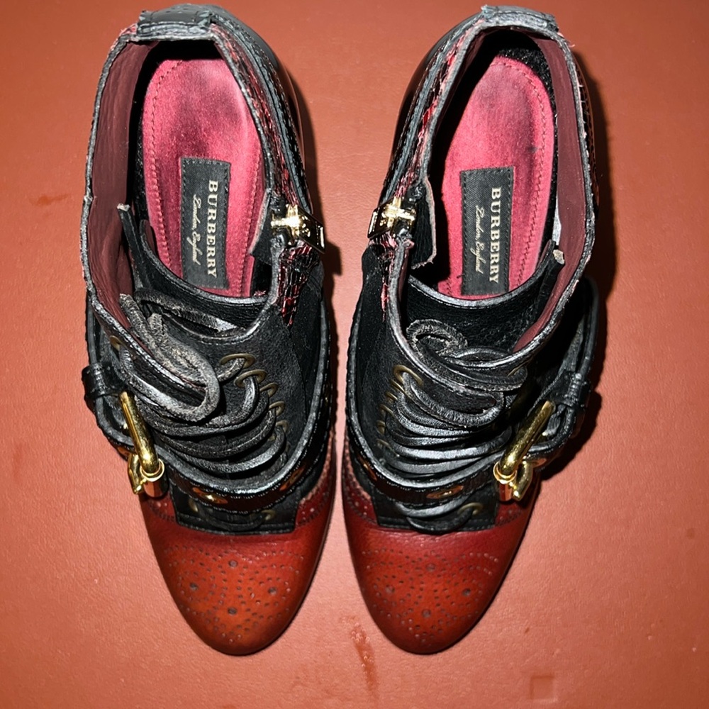 VGUC - Burberry Westmarsh Ankle Boots - Picture 3 of 16